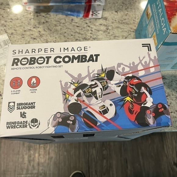 Sharper Image Robot Rumble rare red and white combo battle bots! - Picture 4 of 11
